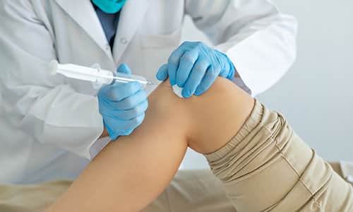 Inyección de células madre en articulación afectada